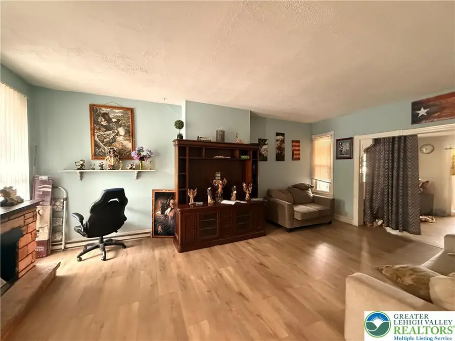 834 W Liberty Street, Allentown, PA 18102 - #2