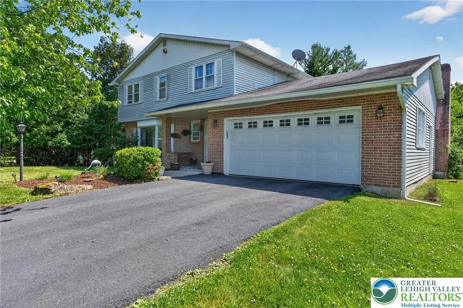 1466 Willowbrook Drive, Lower Saucon, PA 18015 - #3