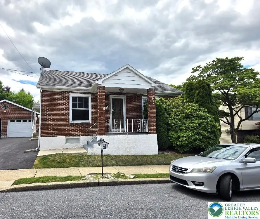 2528 SW Broder Street Sw, Allentown, PA 18103 - #1