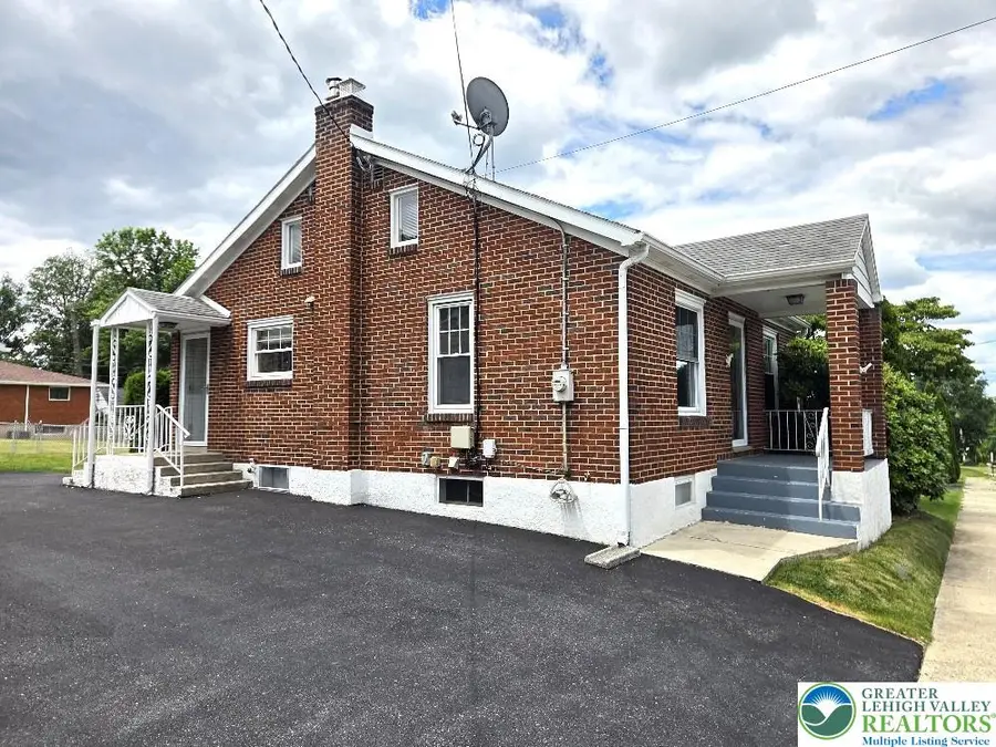 2528 SW Broder Street Sw, Allentown, PA 18103 - #2