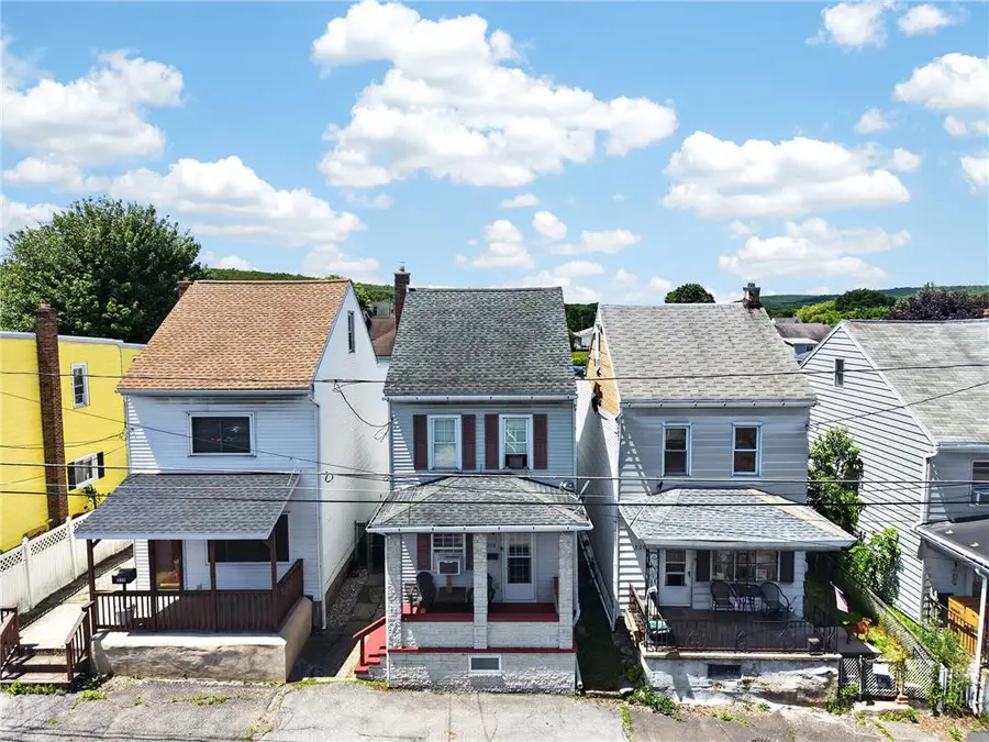 328 S Lehigh Avenue, Frackville, PA 17931 - #3