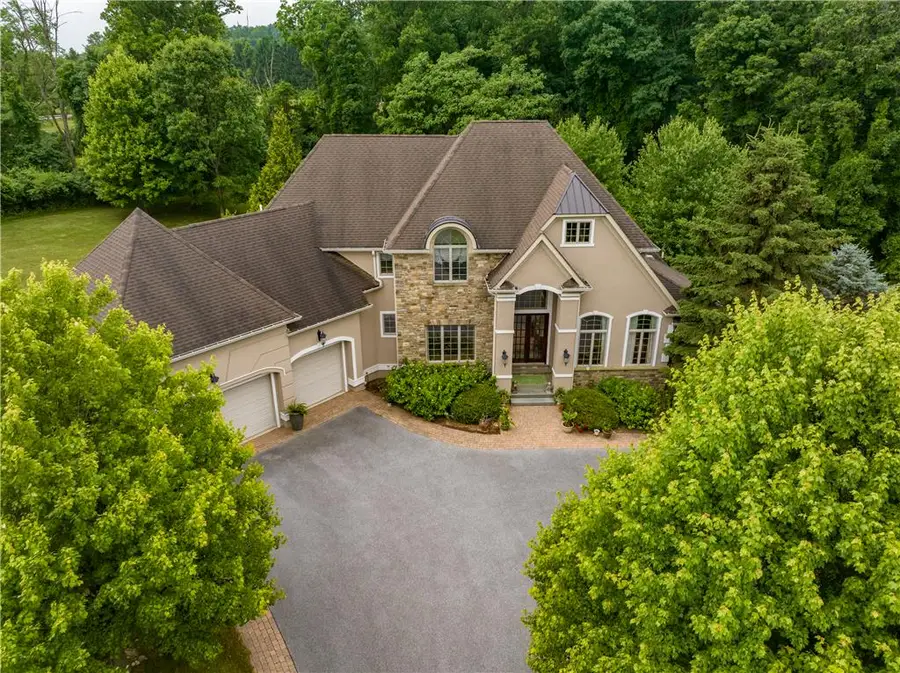 2690 Imperial Crest Lane, Hellertown, PA 18055 - #3