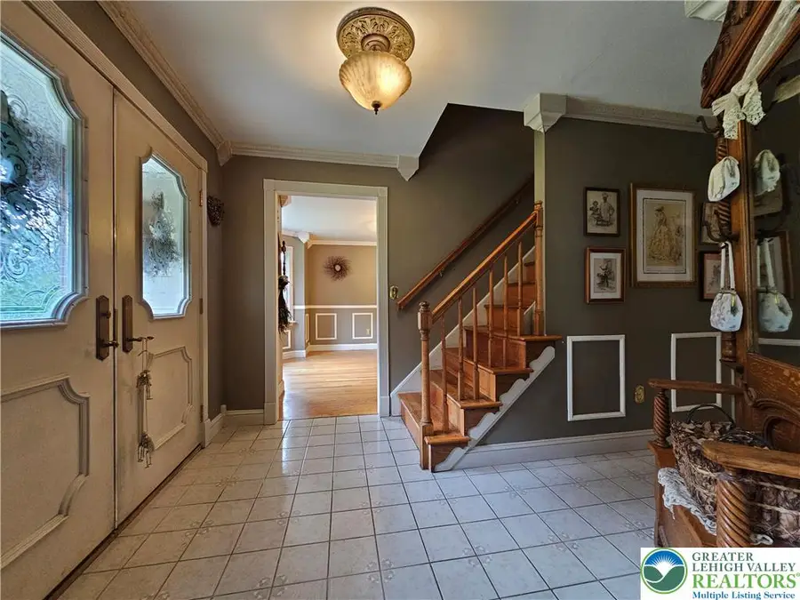 881 Gove Road, Bushkill, PA 18064 - #2