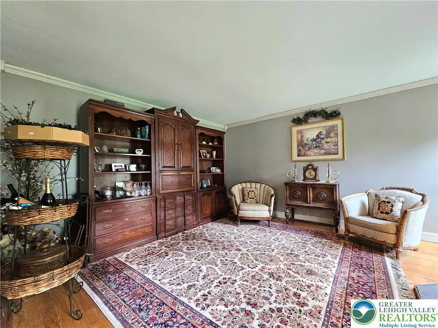 881 Gove Road, Bushkill, PA 18064 - #3