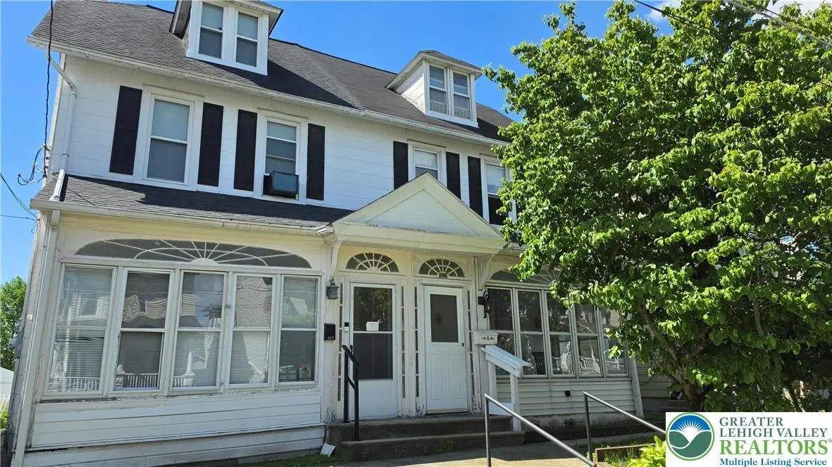 315 Mulberry Street, Catasauqua, PA 18032 - #1