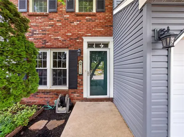 239 Village Walk Drive, Macungie Boro, PA 18062