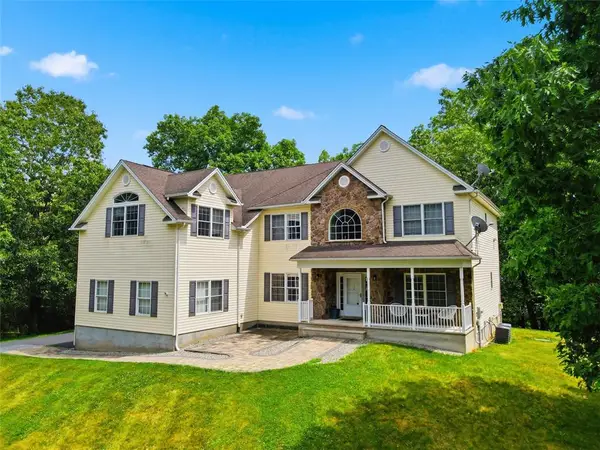 114 Hilda Court, East Stroudsburg, PA 18301