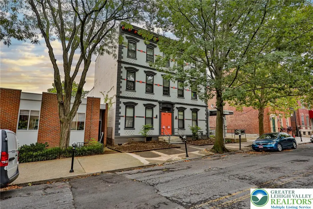 123 N 2nd Street, Easton, PA 18042 - #1