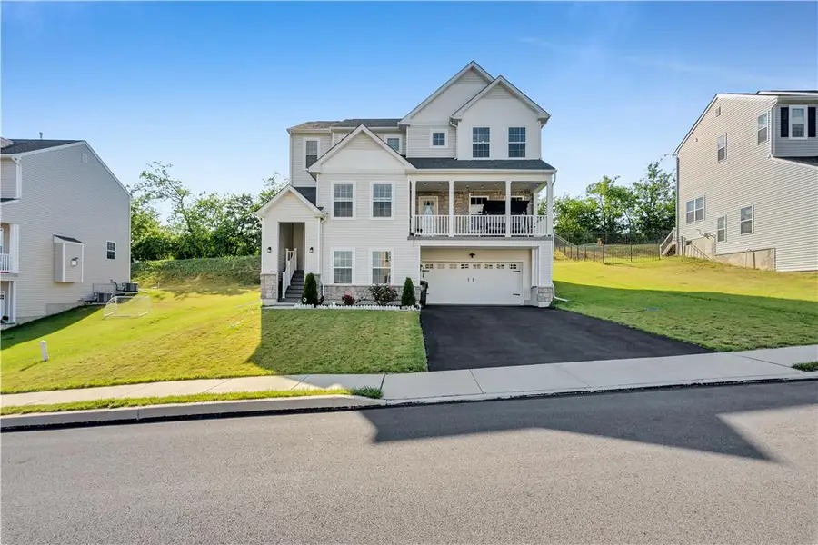 5044 Bellflower Drive, North Whitehall, PA 18078 - #2