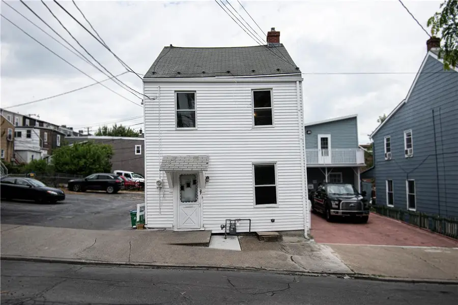 27 W Allen Street, Allentown, PA 18102 - #2