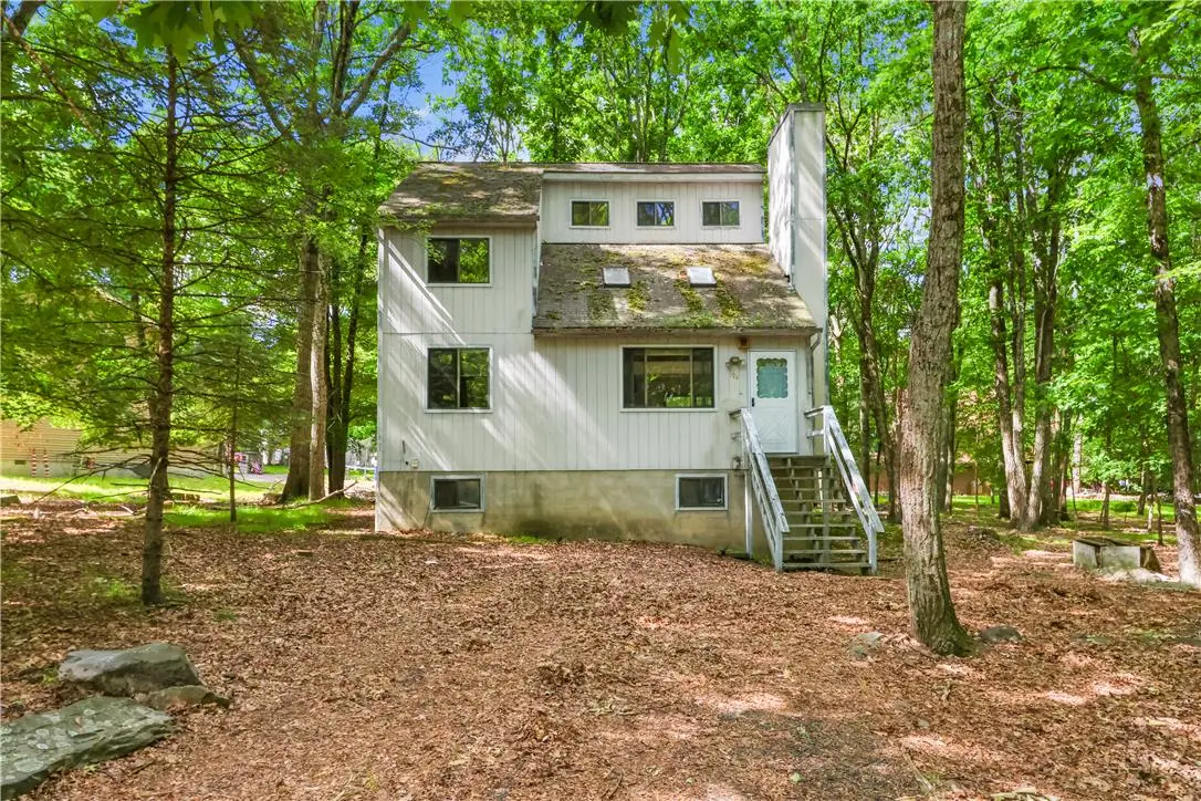 1422 Melrose Terrace, Penn Estates, PA 18301 - #1