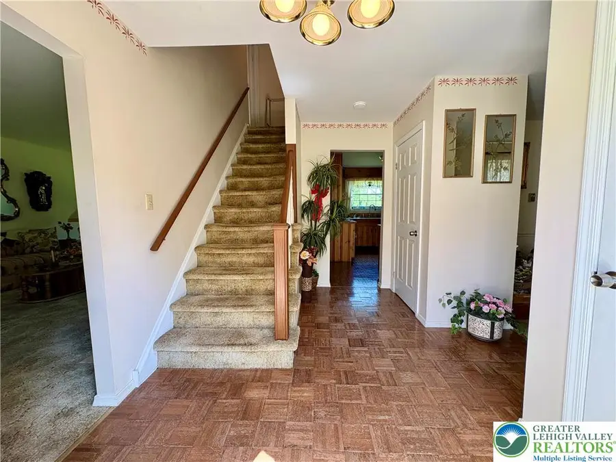 5705 Bel Air Drive, Upper Saucon, PA 18036 - #3