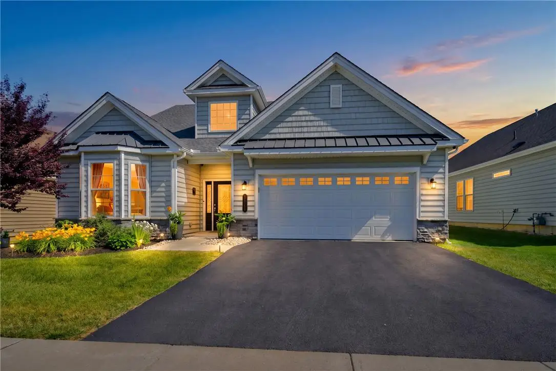 3943 Victors Way, Bethlehem, PA 18045 - #1