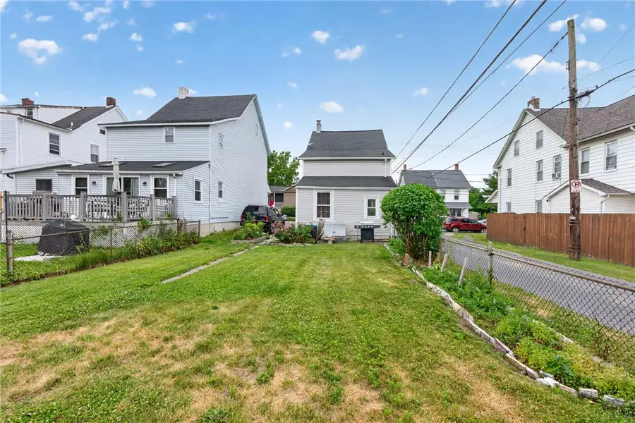 21 E Ettwein Street, Bethlehem, PA 18018 - #3