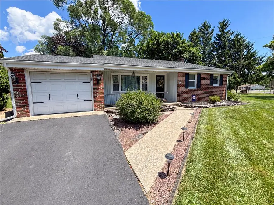 8602 Penny Drive, East Allen, PA 18014 - #3