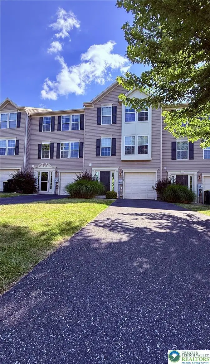 1149 Sparrow Way, Trexlertown, PA 18031 - #2