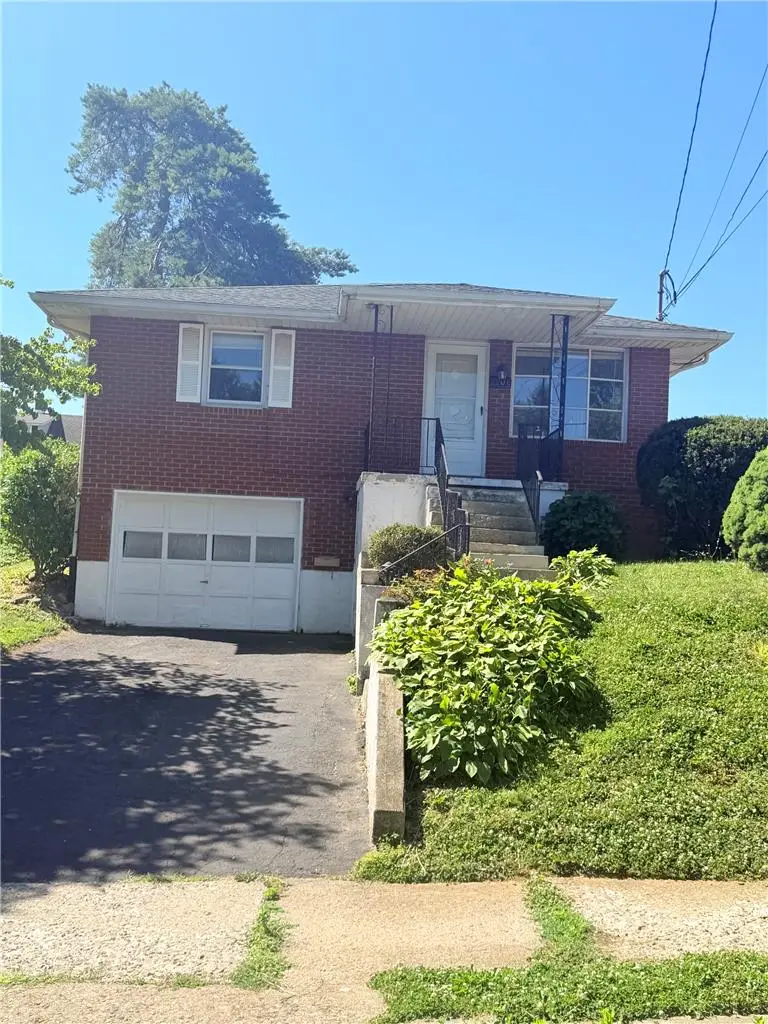 2206 3rd Street, Wilson, PA 18042 - #2