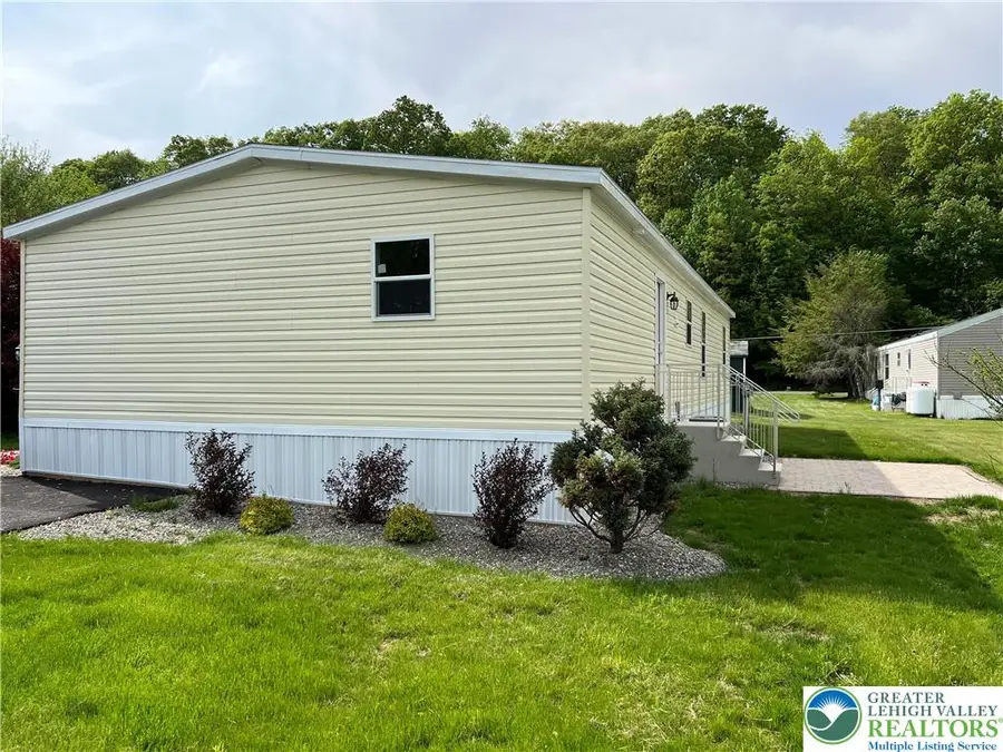 342 Upper Phme South Drive, Middle Smithfield, PA 18302 - #2