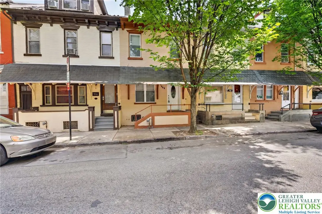 948 W Chew Street, Allentown, PA 18102 - #1