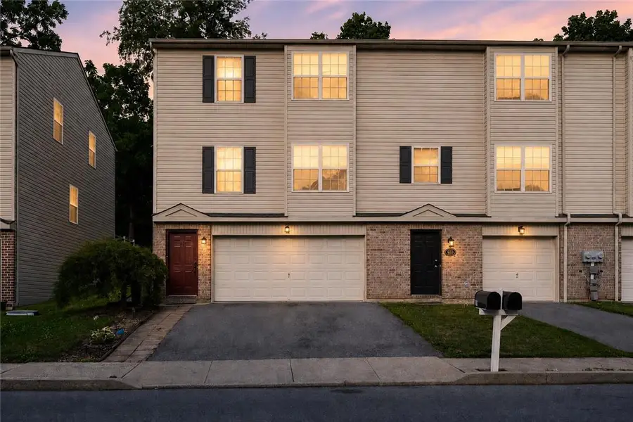 611 Lehigh Gap Street, Walnutport, PA 18088 - #2