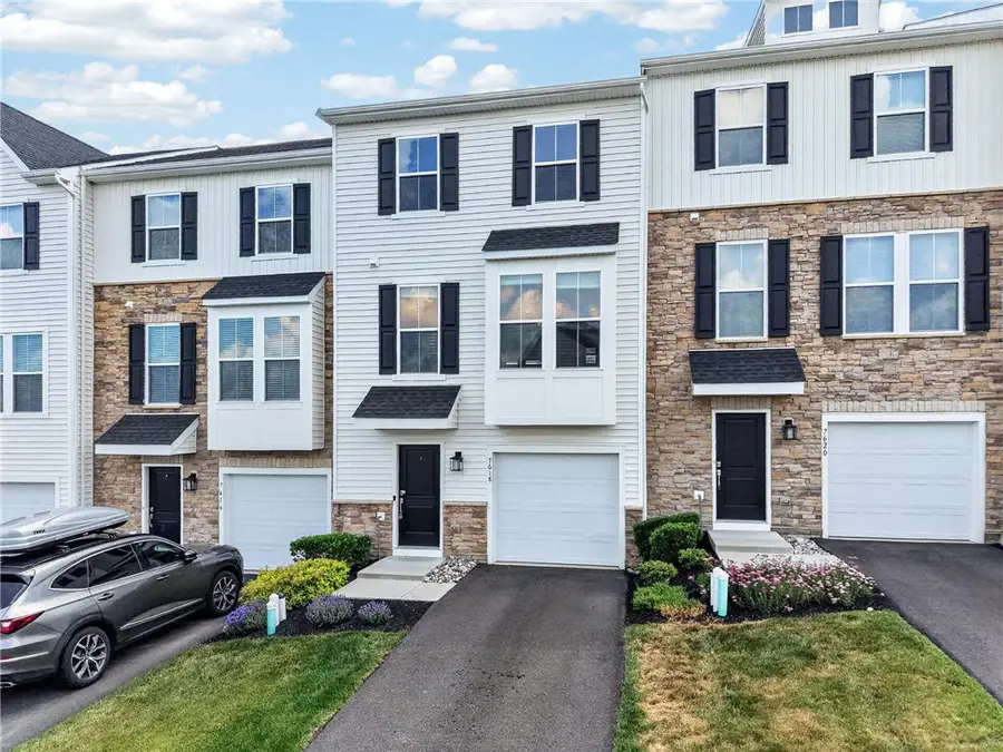 7618 Clayton Avenue, Upper Saucon, PA 18036 - #2