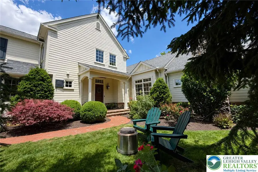2061 Forge Run, Bethlehem, PA 18015 - #2