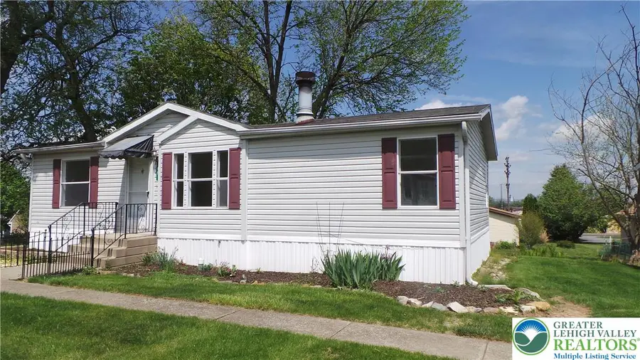 15 Canterbury Court, Forks Township, PA 18040 - #2