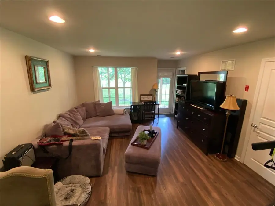 8494 Putnam Court, Breinigsville, PA 18031 - #3