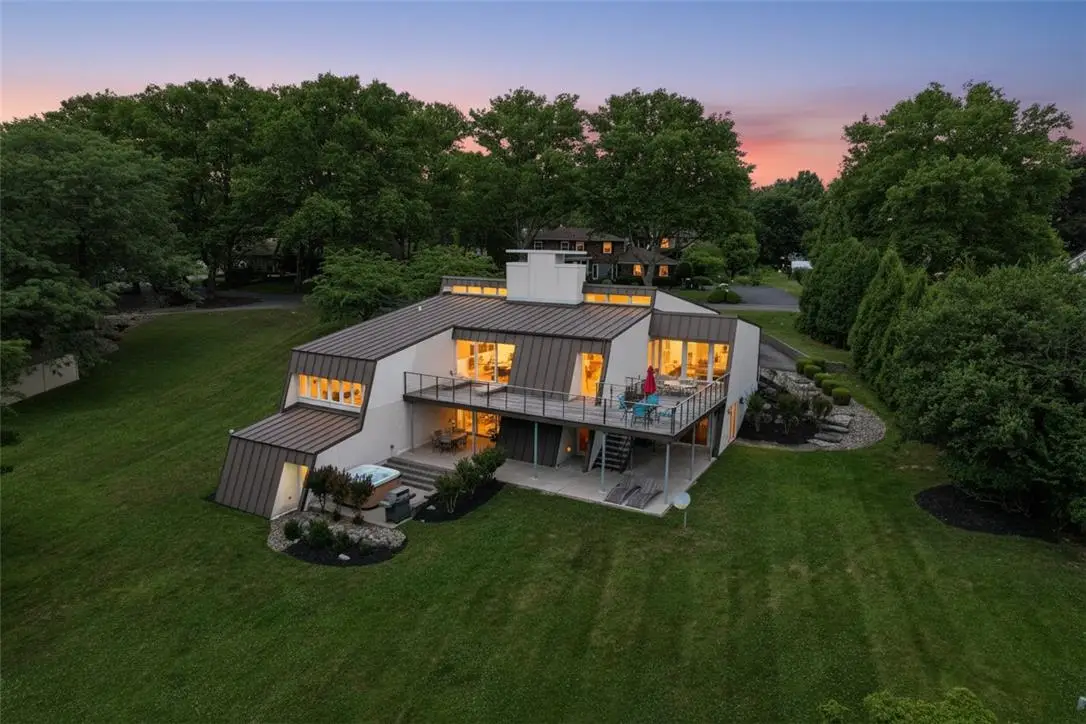 80 Sutton Place, Palmer Township, PA 18045 - #1