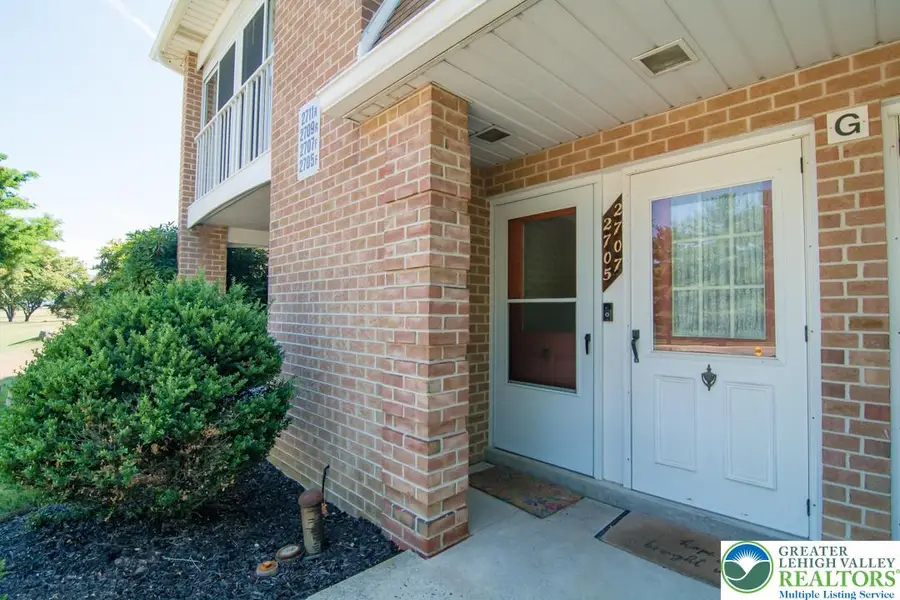 2705 Rolling Green Drive, Lower Macungie, PA 18062 - #3