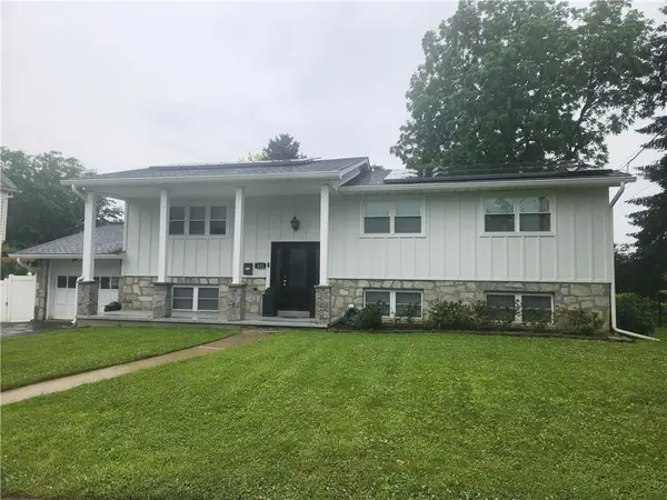 422 Belvidere Street, Nazareth Boro, PA 18064