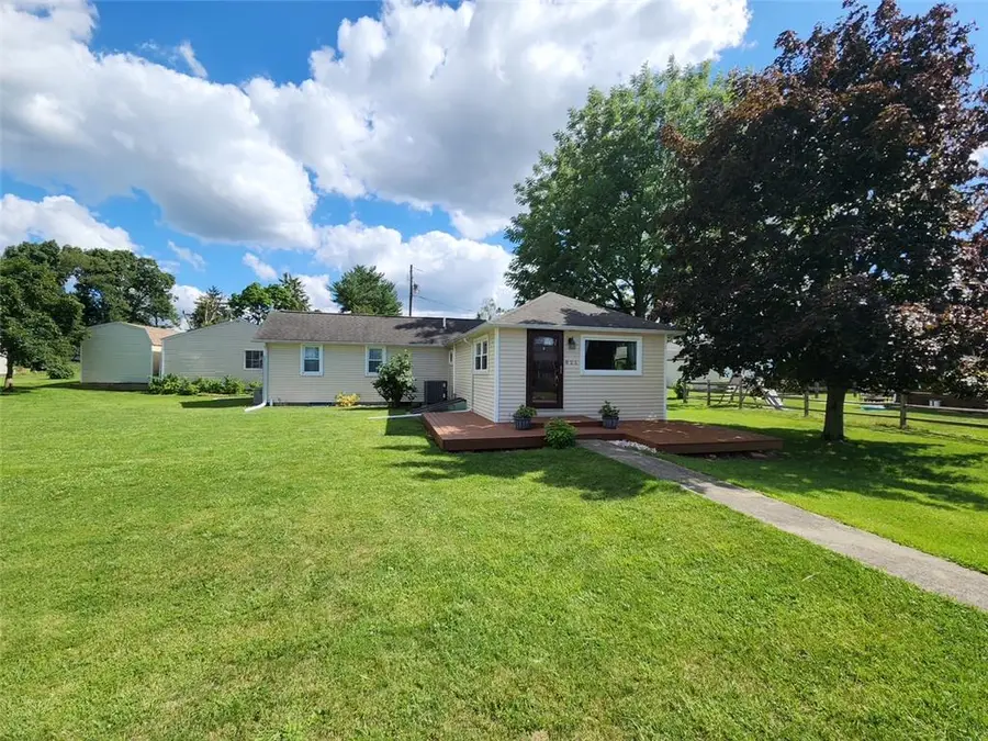 825 Sherman Street, Catasauqua, PA 18032 - #2