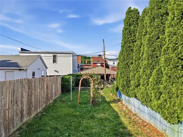 32 Clay Street, New Philadelphia Boro, PA 17959
