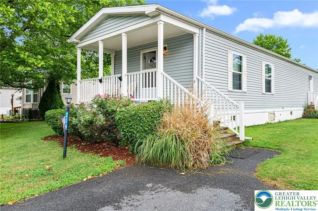 226 Greenbriar Drive S, East Allen, PA 18014 - #1