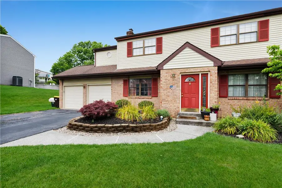 1939 Latta Street, South Whitehall, PA 18104 - #2