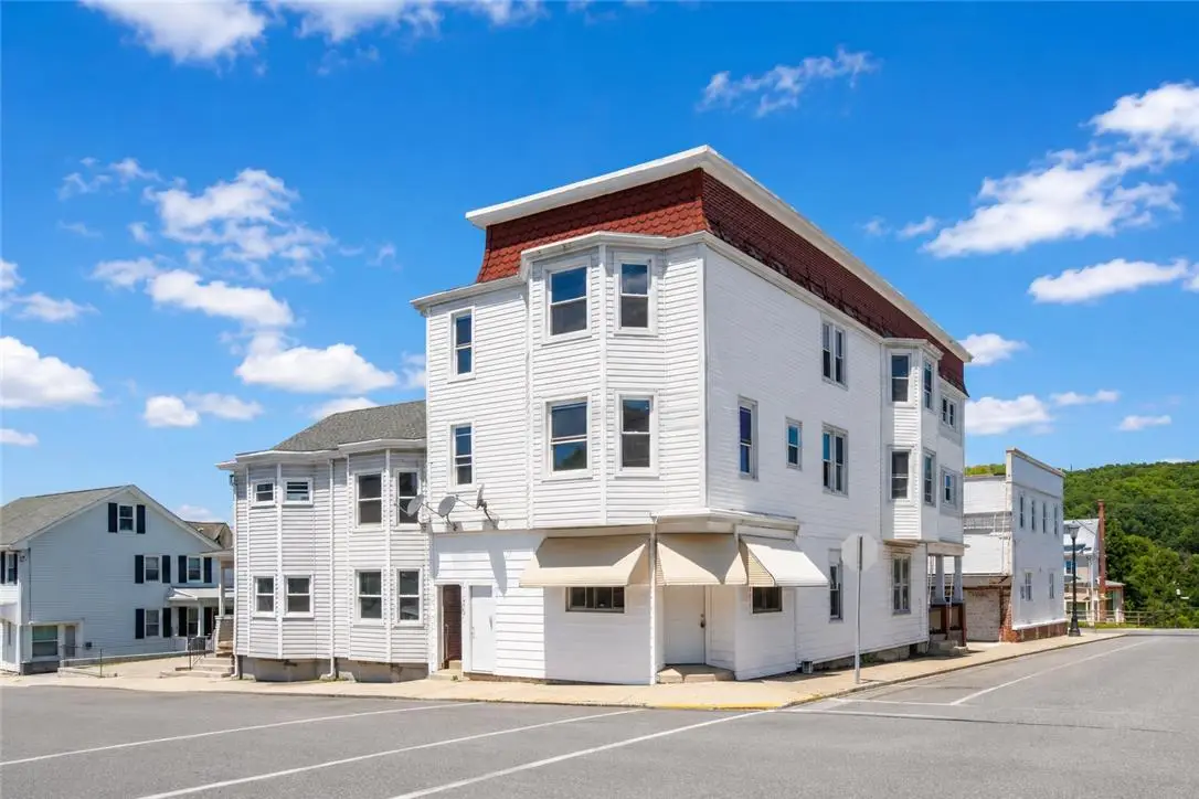 265 E Bertsch Street, Lansford, PA 18232 - #1