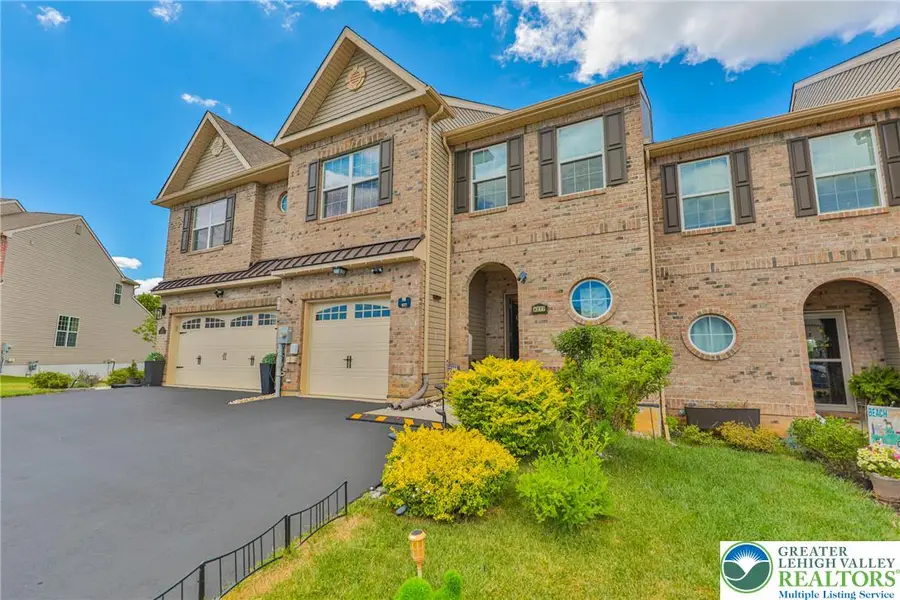 4277 Beech Dr, Lower Nazareth, PA 18064 - #2