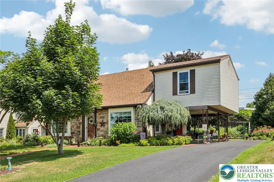 429 Beechwood Street, Emmaus, PA 18049 - #3