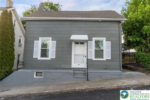 137 17th Street W, Northampton Boro, PA 18067