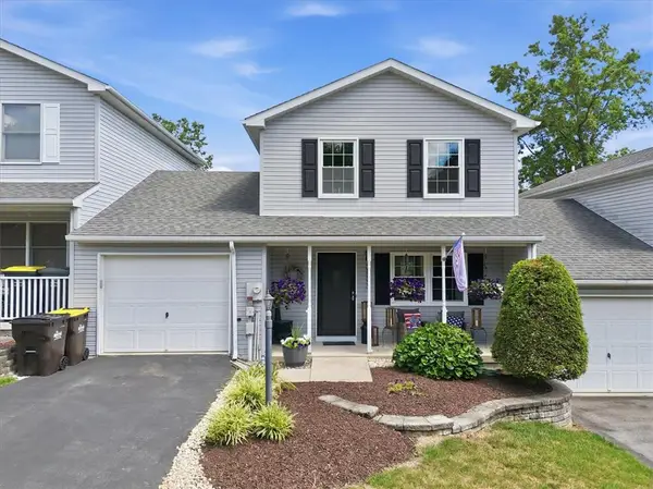 7353 E Hillcrest Lane, Slatington Boro, PA 18080