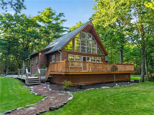 108 Resers Way, Delaware Twp, PA 18328