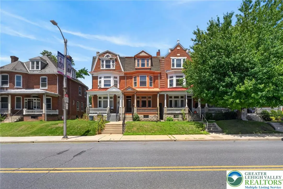 225 E Main Street, Kutztown, PA 19530 - #1