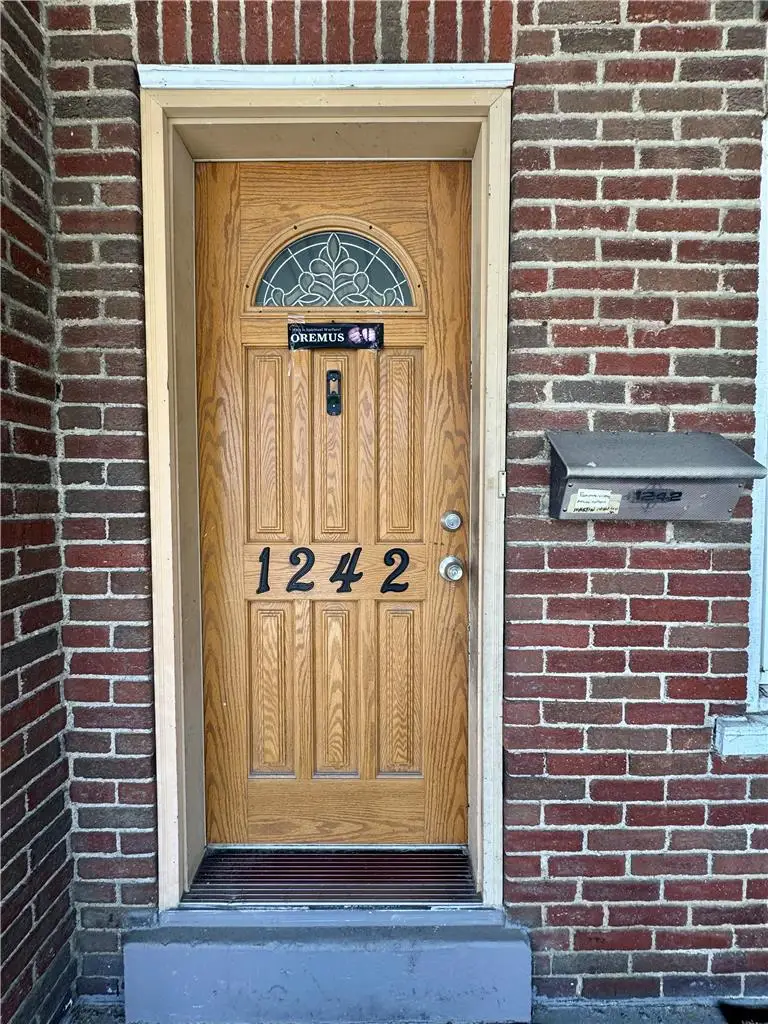 1242 W Union Street, Allentown, PA 18102 - #2
