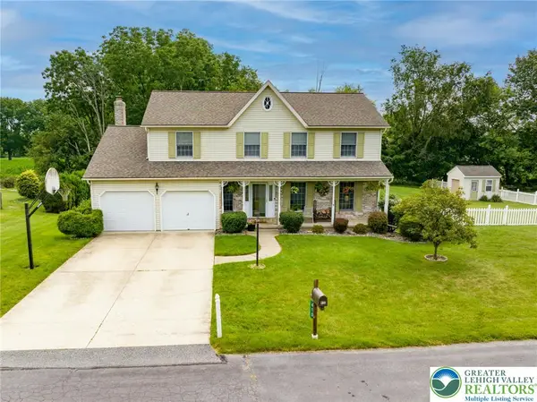 410 E Mayfield Circle, Bethlehem City, PA 18020