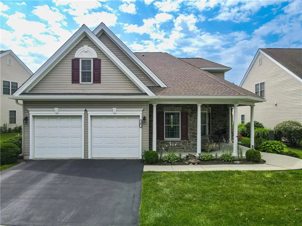 47 Edinburgh Drive, Easton, PA 18045 - #1