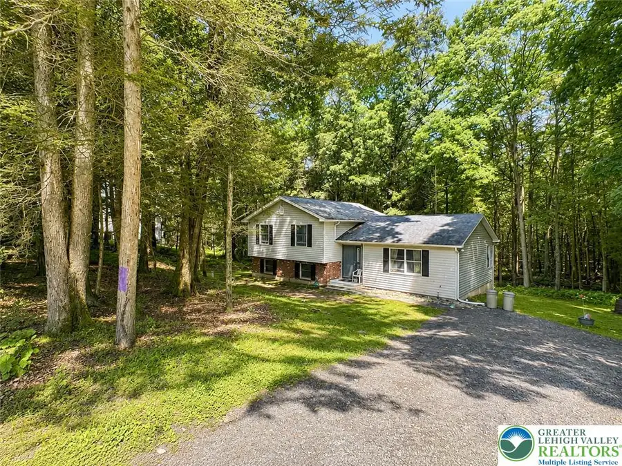 1111 Red Fox Court, Kresgeville, PA 18333 - #2