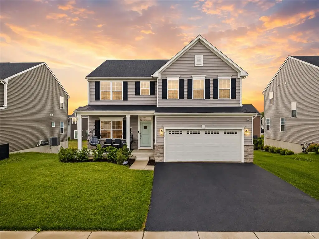 817 Hendon Lane, North Catasauqua, PA 18032 - #1