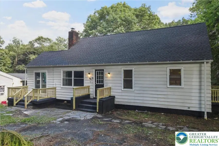 355 Brown Street, East Stroudsburg, PA 18301 - #2