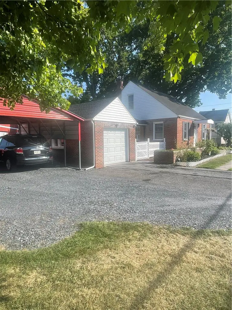 803 Arch Street, North Catasauqua, PA 18032 - #2