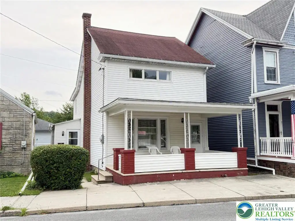 45 W Holland Street, Summit Hill, PA 18250 - #1